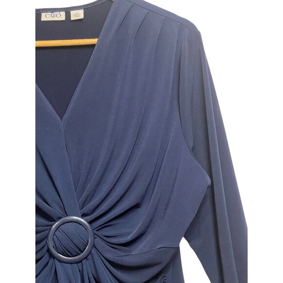 Cato Women Navy Blue V-Neck Ruched Top W/ Ring Detail XL Minimalist Comfortable - Picture 5 of 16